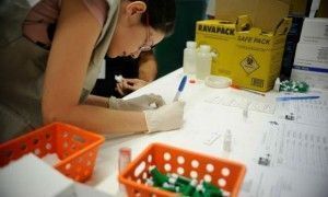 Ministério da Saúde convoca população para fazer teste da hepatite C