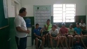 Alunos do projeto social do Calango recebem material para participação no Campeonato Pernambucano