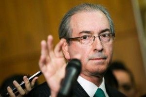Eduardo Cunha renuncia à Presidência da Câmara