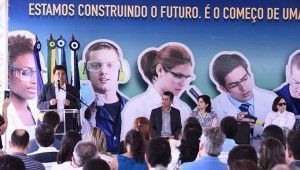 Ministro Mendonça Filho inaugura novas instalações e via de acesso na UFRPE