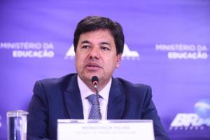 Ministro Mendonça Filho  autoriza 1,9 mil novas vagas de trabalho 