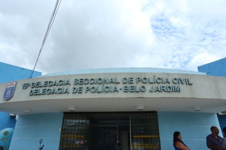 Dupla é presa após furtar Centro de Educação em Belo Jardim