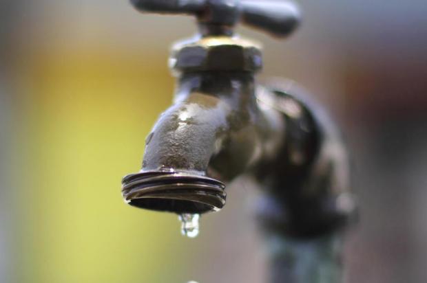 Compesa vai recompensar bairros que foram prejudicados com falta d’água
