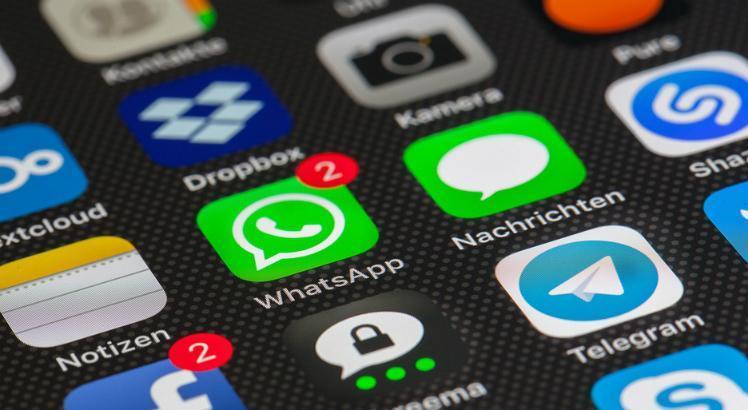 Golpe no WhatsApp promete liberação e simula saque do FGTS