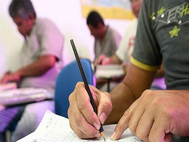 Prefeitura de Belo Jardim prorroga inscrições para concurso público