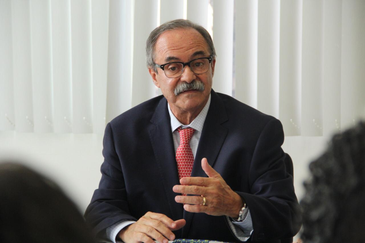 Secretário pede cautela aos familiares de presos em Pernambuco