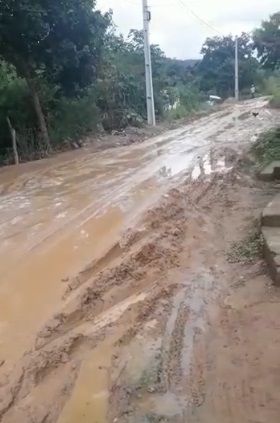 Estradas de acesso à Vila Taboquinha de Cima estão cada vez mais intransitáveis