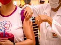 Belo Jardim abre vacinação contra Covid-19 para profissionais de saúde a partir de 18 anos e pessoas com deficiências