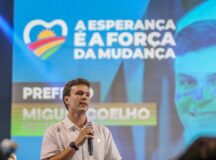 Miguel Coelho inicia série de debates e encontros por Pernambuco
