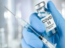 Covid-19: Intervalo da dose de reforço da vacina passa de 6 para 5 meses para todos os adultos