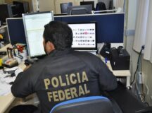 Operação 'Kraken' é realizada pela Polícia Federal, em Caruaru, e empresário é preso por suspeita de pornografia infantil — Foto: Polícia Federal/Divulgação