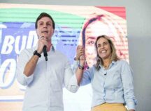Miguel Coelho (UB) e Alessandra Vieira (UB) formam chapa para disputar o Governo de Pernambuco - FOTO: Divulgação