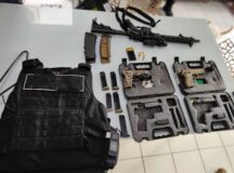 Armas foram apreendidas na ação da Polícia Federal — Foto: Ascom