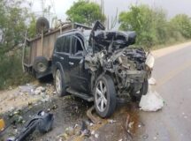 Homem morre após colisão entre carro e caminhonete em Venturosa — Foto: WhatsApp/Reprodução