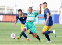 Gil Mineiro - jogador do BJFC, em partida contra o Retrô, pela Série A1 do Campeonato Pernambucano | Foto: Reprodução/Instagram