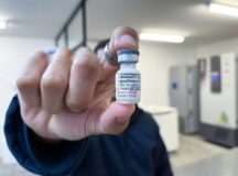 Vacina bivalente da Pfizer contra a Covid-19 - Foto: Lucas Rezende/SES-PE