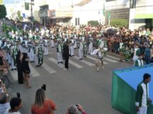 Desfile cívico de 2022 da rede municipal de ensino em homenagem aos 94 anos de Belo Jardim e 200 anos da independência do Brasil - Foto: Ascom/PMBJ